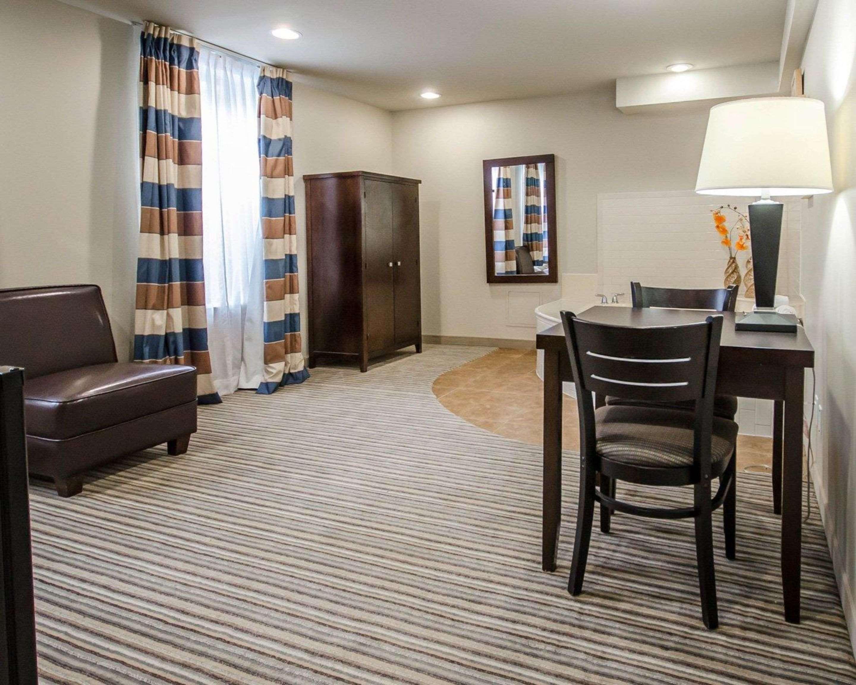 Surestay Plus By Best Western Corydon Extérieur photo